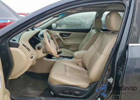 2015 Nissan Altima 3.5S z USA, uszkodzony, nr VIN 1N4BL3AP5FC499727